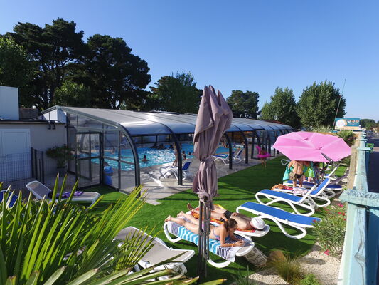 Domaine OYAT - Piscine