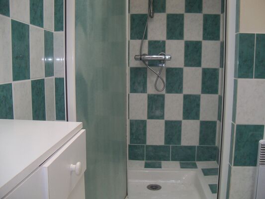 DOUCHE-Mr-Archambaud-St-Gilles-Croiox-de-Vie