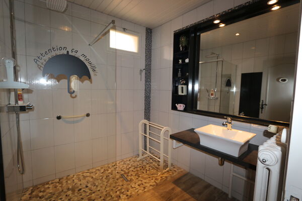 Le 20.05.2017 Salle de Bain (1)