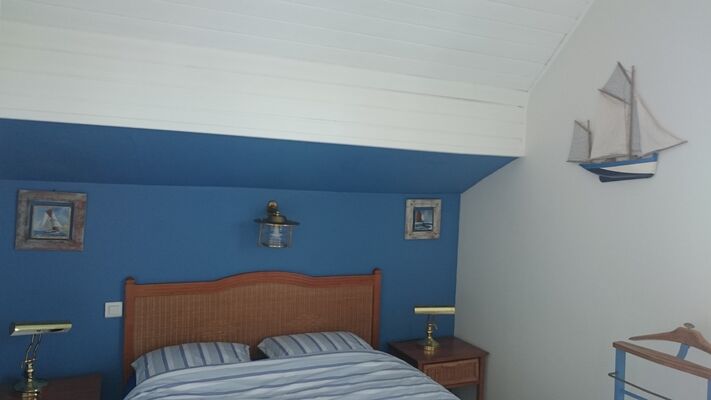 Le Saphir chambre 1er étage lit double - 1