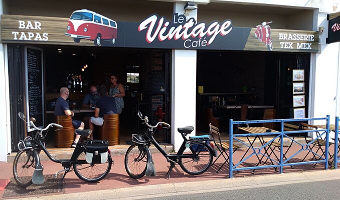 Vintage-Cafe