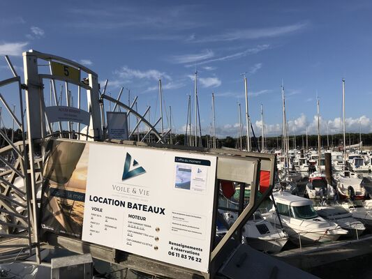 Voile et Vie Ponton 5 Port la Vie