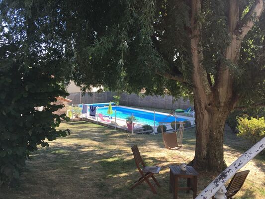 piscine-meublé-barbier-85570-l-hermenault-2