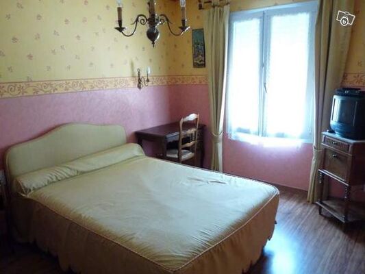annie-poupeau-chambres-dhotes-fontenay-le-comte-85-1