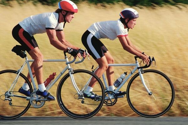 cyclistes SAINT HILAIRE DE RIEZ