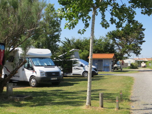 camping-car au camping La Padrelle