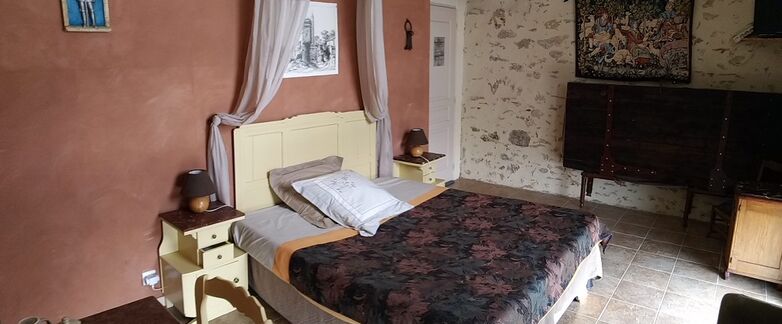 chambres-d-hotes-domaine-la-lucarliere-85410-saint-cyr-des-gats-10