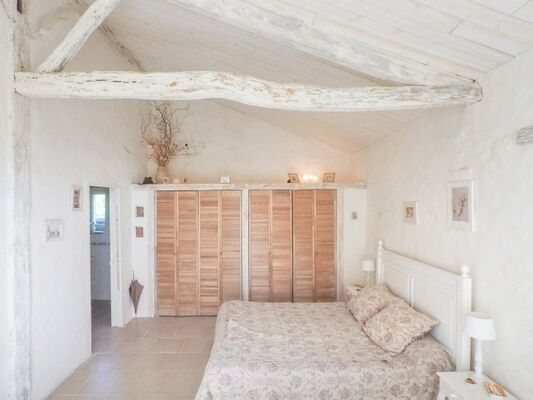 chambres-d-hotes-logis-la-tour-85410-saint-laurent-de-la-salle-6