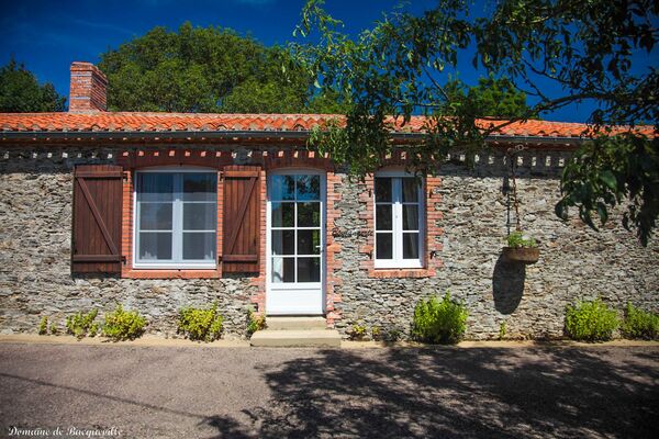 facade-gite-boulangerie-Domaine de Bacqueville - IMG_9611