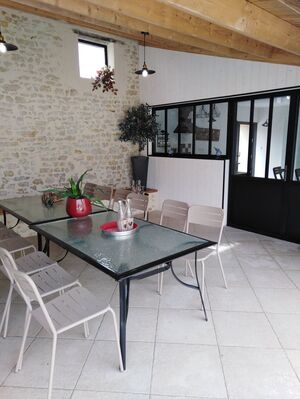 gite-de-rousseau-meuble-l-hermenault-85570-6