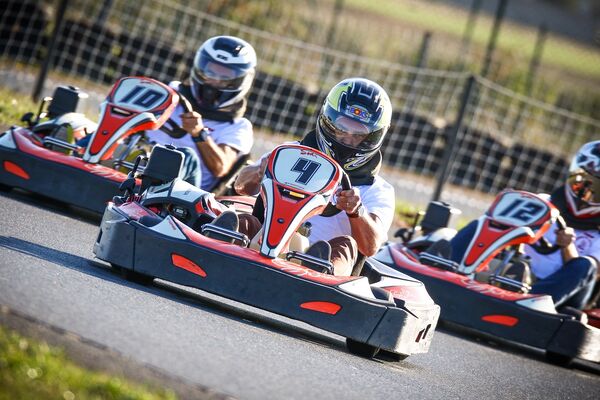 karting-fontenay-pole-85-85200-1