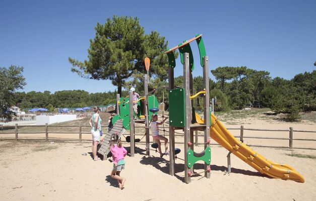 location-saint-hilaire-de-riez-camping-odalys-les-demoiselles-19