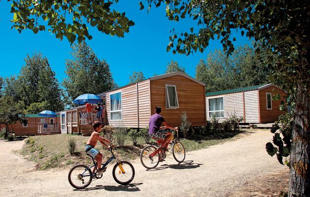 location-saint-hilaire-de-riez-camping-odalys-les-demoiselles-3