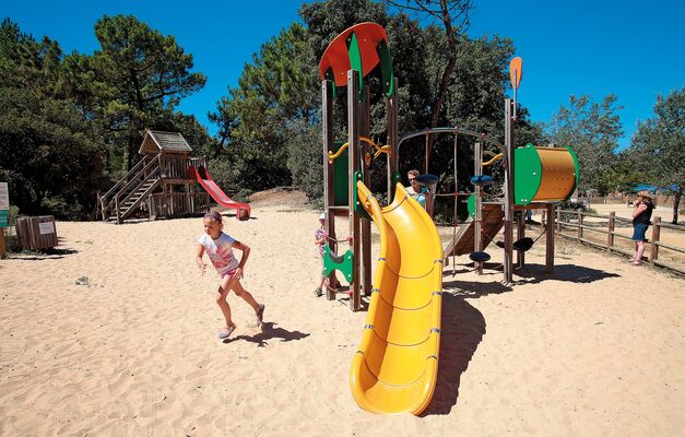 location-saint-hilaire-de-riez-camping-odalys-les-demoiselles-8