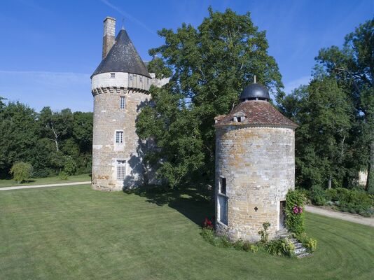 parc-du-chateau-de-l-hermenault-85570-06