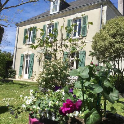 petite_chatelaine2_sainthilairederiez_vendée