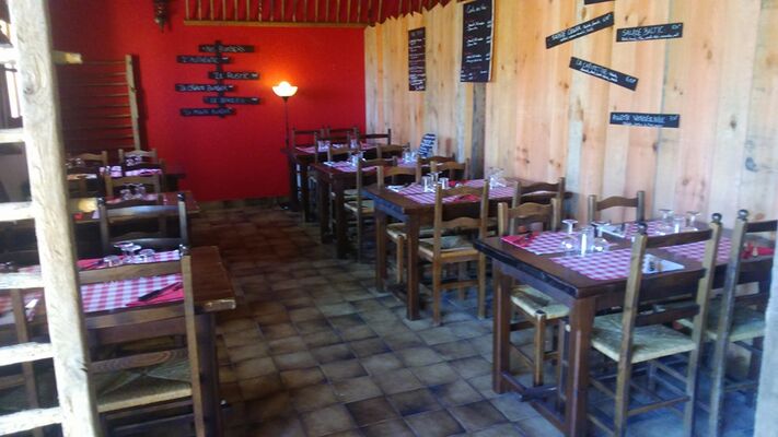 restaurant-8