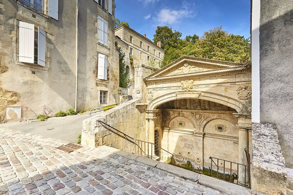 @A. Lamoureux pour Office de Tourisme Pays de Fontenay-Vendée - Fontaine des 4 tias