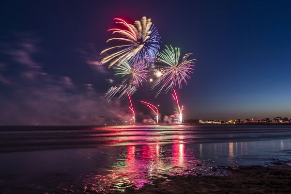 1407-Feu-artifice- Photo de Julien Gazeau