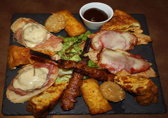 257990_lecalientetapas