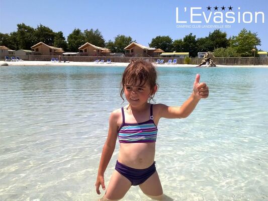 2018-camping-evasion-landevieille-vendee-les-sables-olonne-location-piscine-chauffee-lagon-baignade-naturelle
