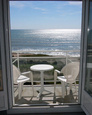 35309_hotellacorniche