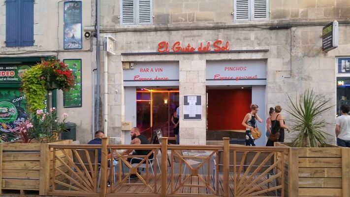imgcarousel-name-mising