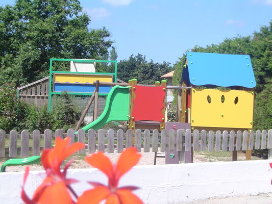 42906_campingleparcdelagreve