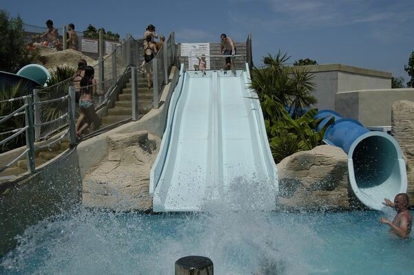 toboggan2_lesecureuils_sainthilairederiez