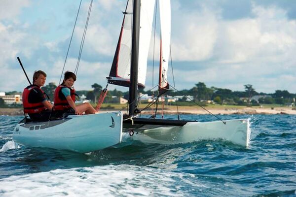 centre-nautique-Larmor-Plage-Groix-Lorient-Morbihan-Bretagne-Sud