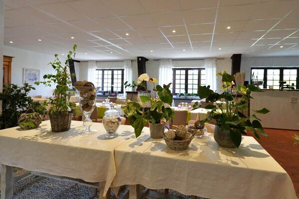 Salle petit déjeuner