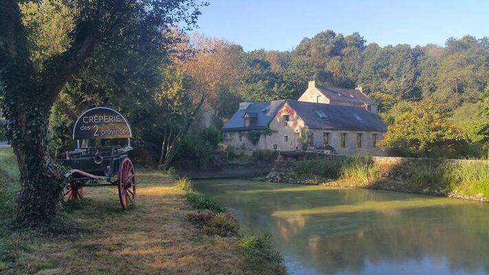 Locoal-Mendon_Creperie_des_2_provinces_Morbihan_Bretagne