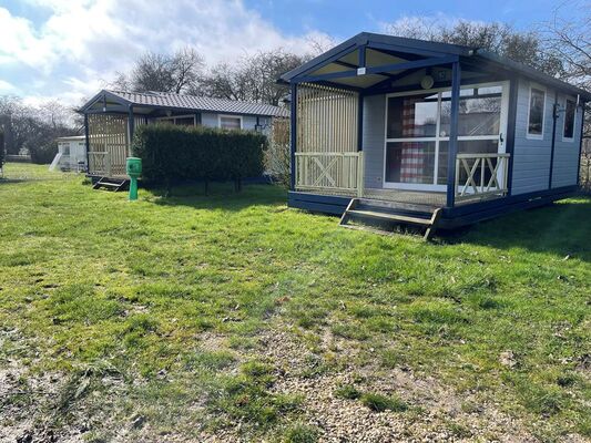 Camping Les Naïades - les châlets