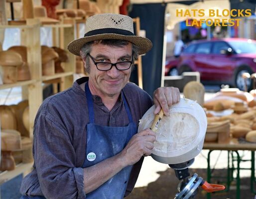 Atelier de formier Hats Blocks Laforest