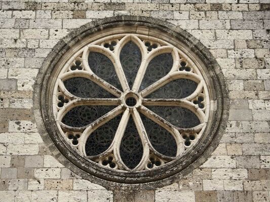 Rosace de l'église d'Auvillar, classé parmi les plus beaux villages de France !!