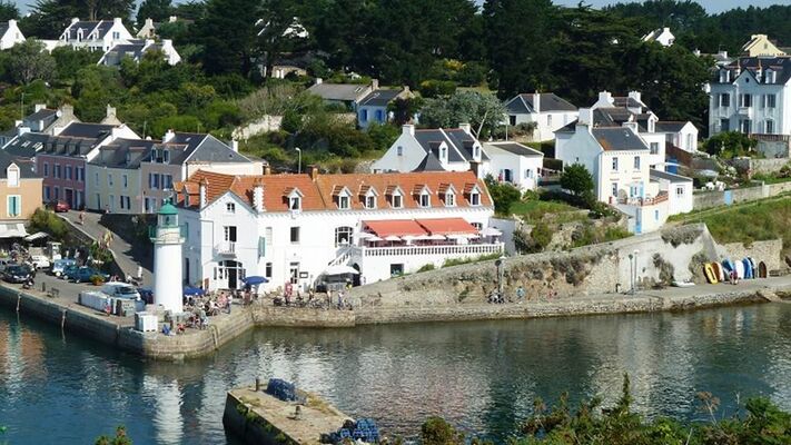 Cars-Bleus-Morbihan-Bretagne-Sud