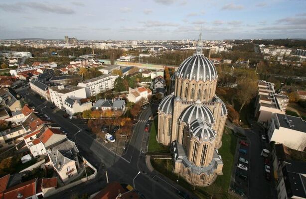Basilique Sainte Clotilde - aerienne