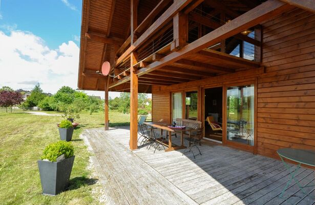 Le Chalet dans la Prairie