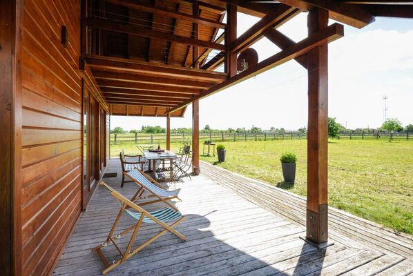 Le Chalet dans la Prairie
