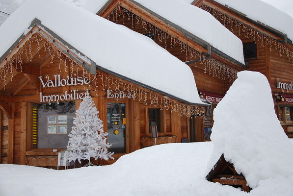 Notre agence en hiver