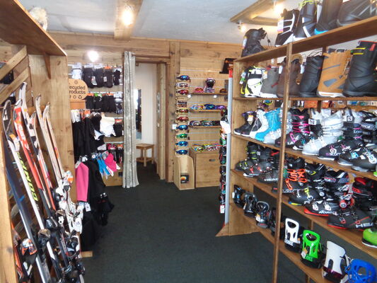 valfrejus-location-ski-snowboard