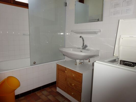 Salle de bain Meublé Monjanel La Marrons Chaillol