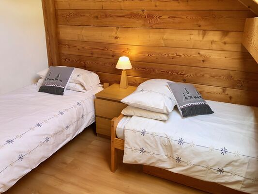 Mélèze chambre 2