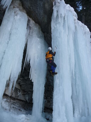 Cascade de glace - Eric Fossard