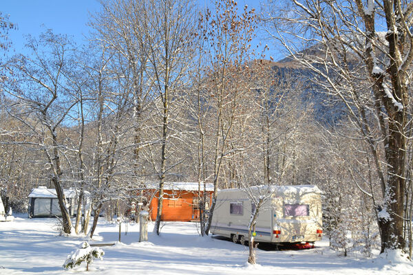 Camping 6 stations