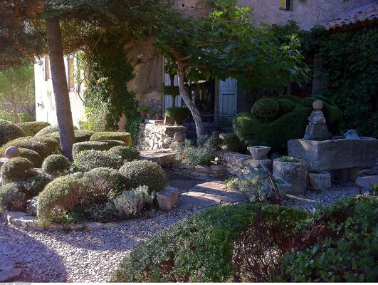 Jardin de la Louve