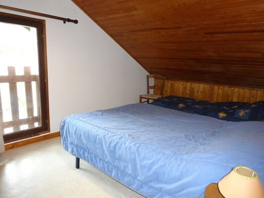 chambre 1 Meublé GILBERT JEANSELME D St Léger les Mélèzes