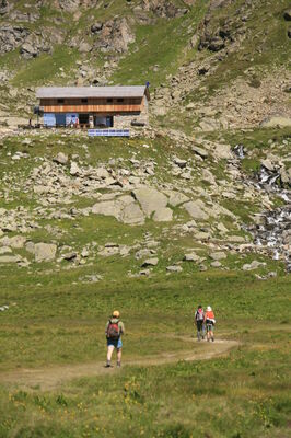 sentier vers fond d'aussois