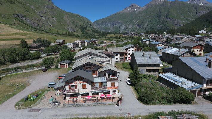 hotel-la-vanoise-bessans