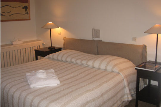 Chambre supérieur vue jardin